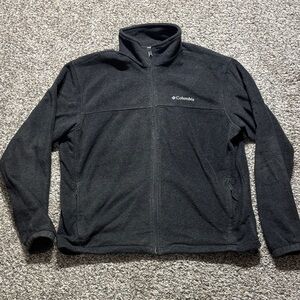 Columbia Black Lightweight Full-Zip Fleece Jacket